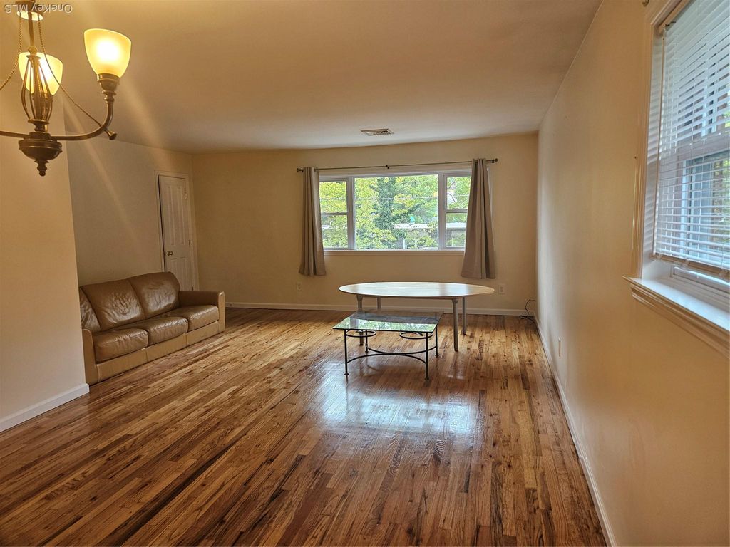 Photo of 8 town path Path #2, Glen Cove, NY 11542 (MLS # 965875)