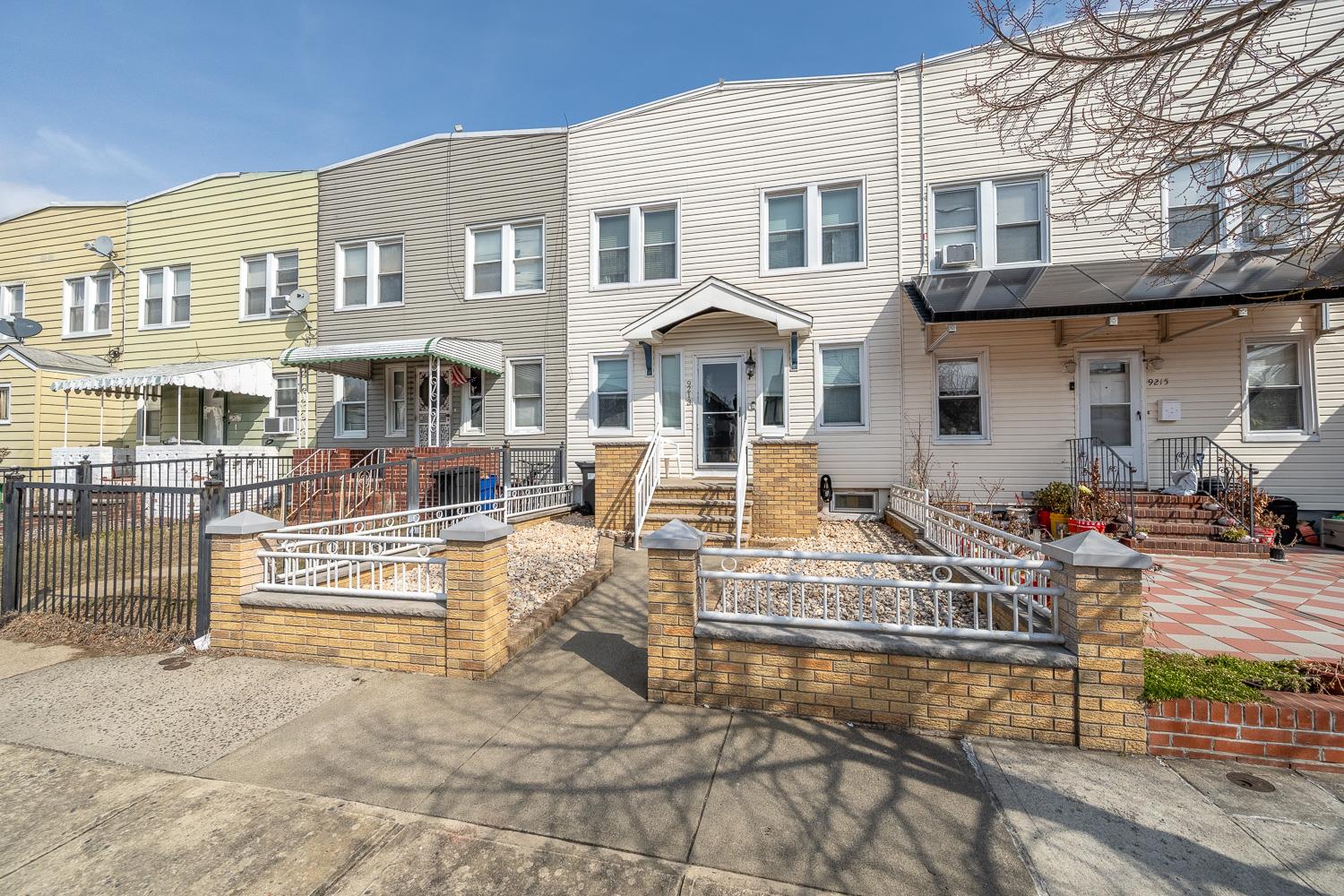 9213 215th Place, Queens Village, New York image 3