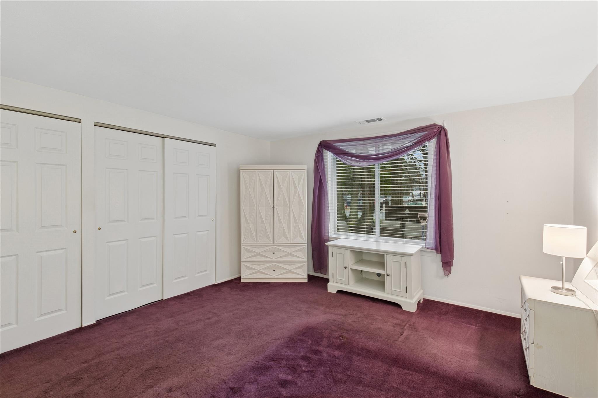 92 Birchwood Road, Medford, New York image 20