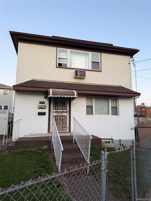 Multifamily For Sale - 2118 Elk Drive<br/> Far Rockaway, NY 11691