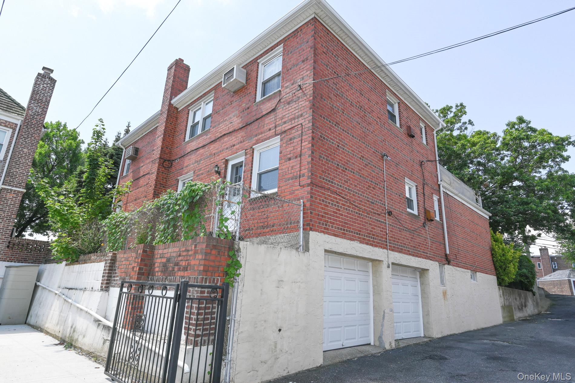 8223 Caldwell Avenue