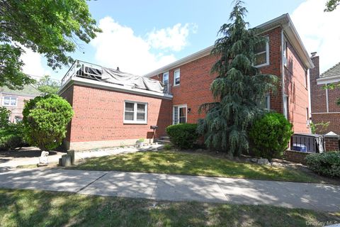 8223 Caldwell Avenue Middle Village NY 11379