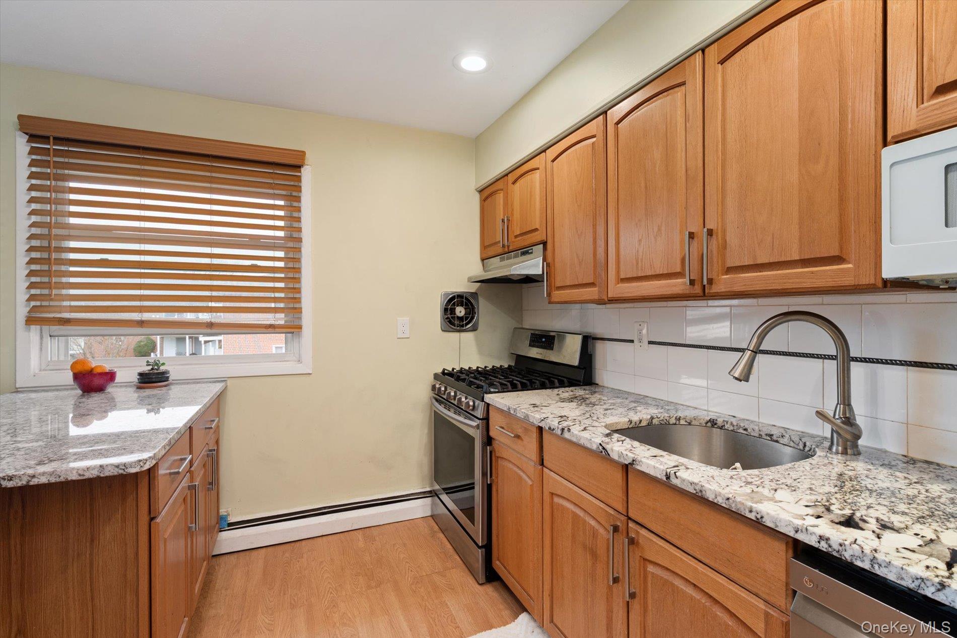 630 Fulton Street T6