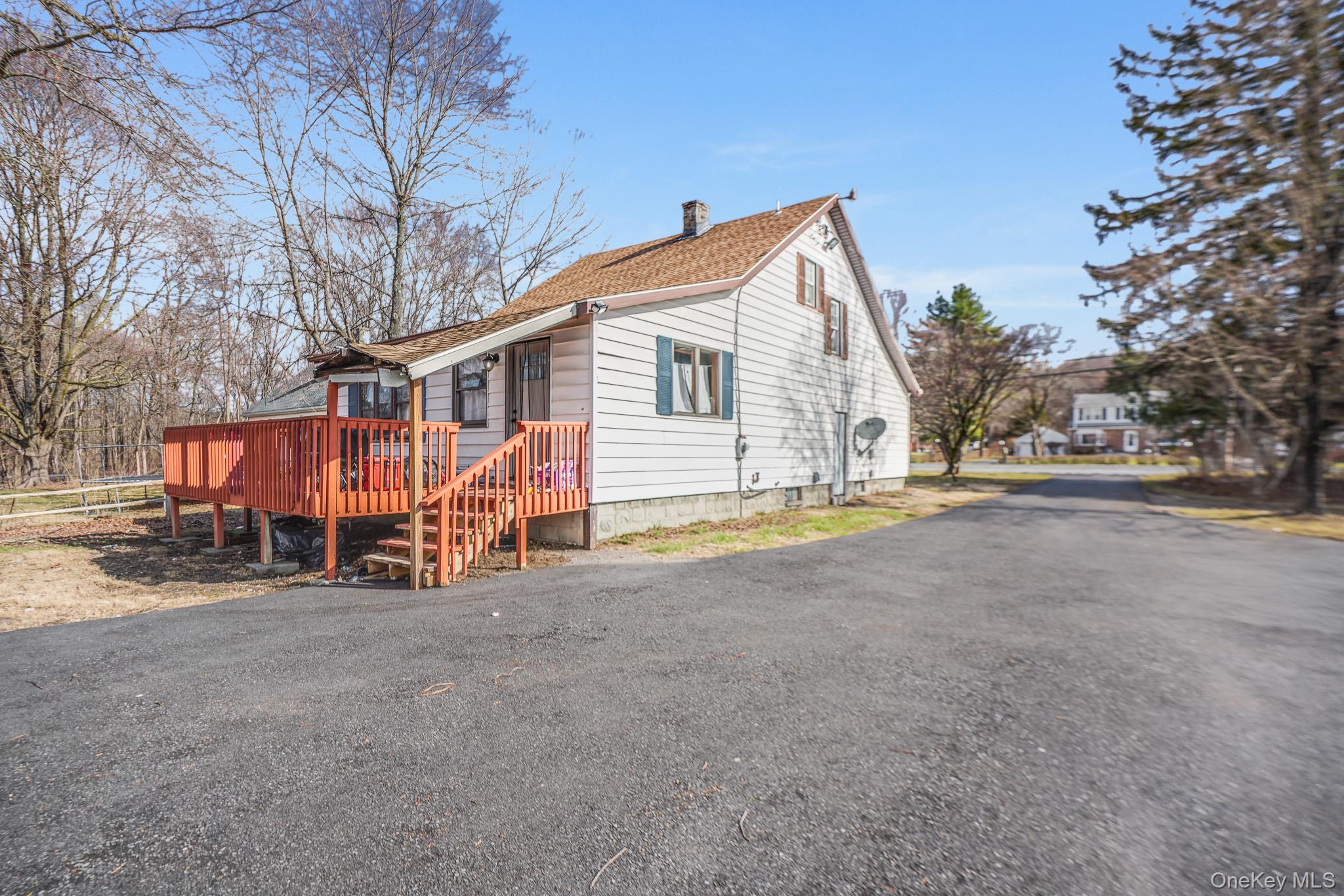 596-598 Freedom Plains Road