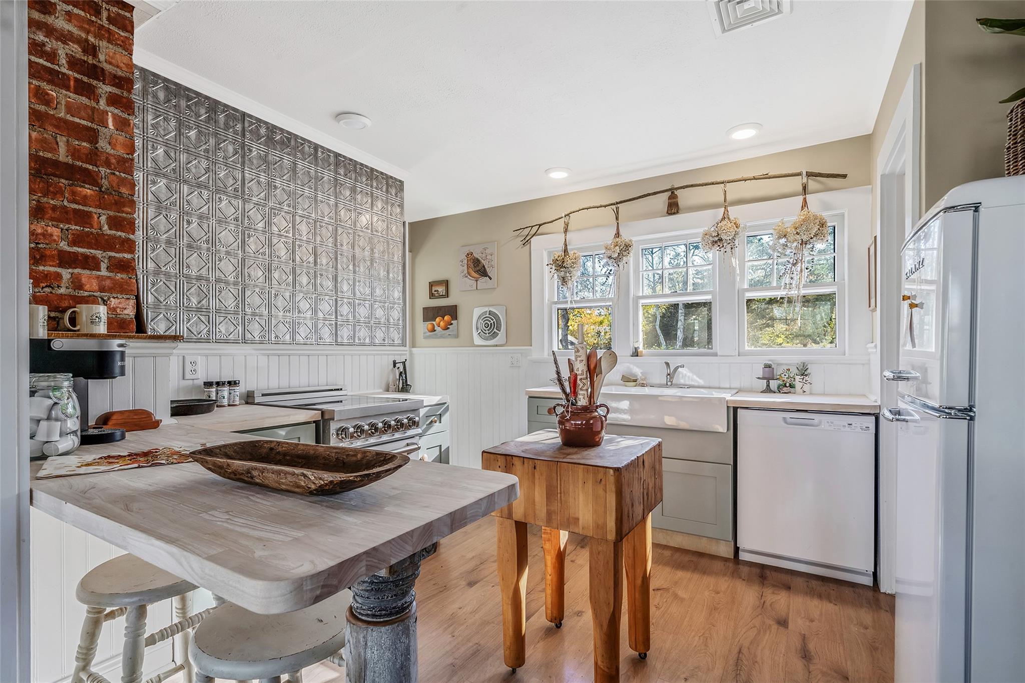 4 Carter Lane, East Quogue, New York image 25