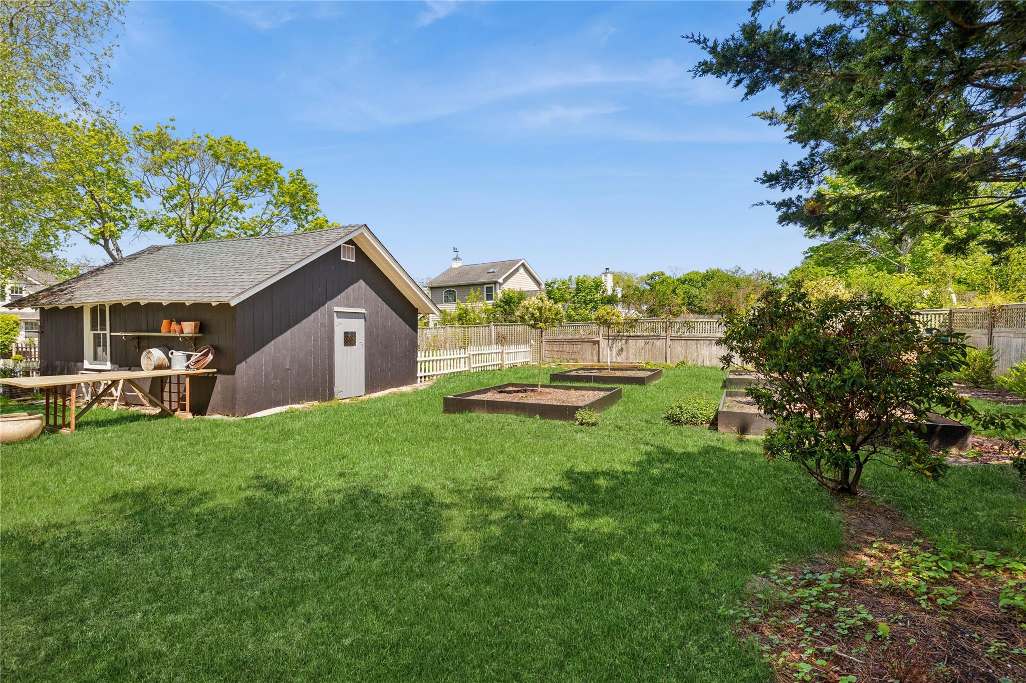 4 Carter Lane, East Quogue, New York image 10
