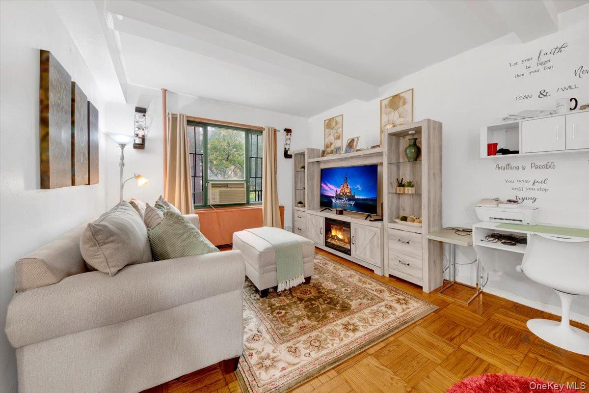 1651 Metropolitan Avenue 3E