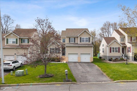 Homes For Sale - 21 Reed Court<br/> Washingtonville, NY 10992