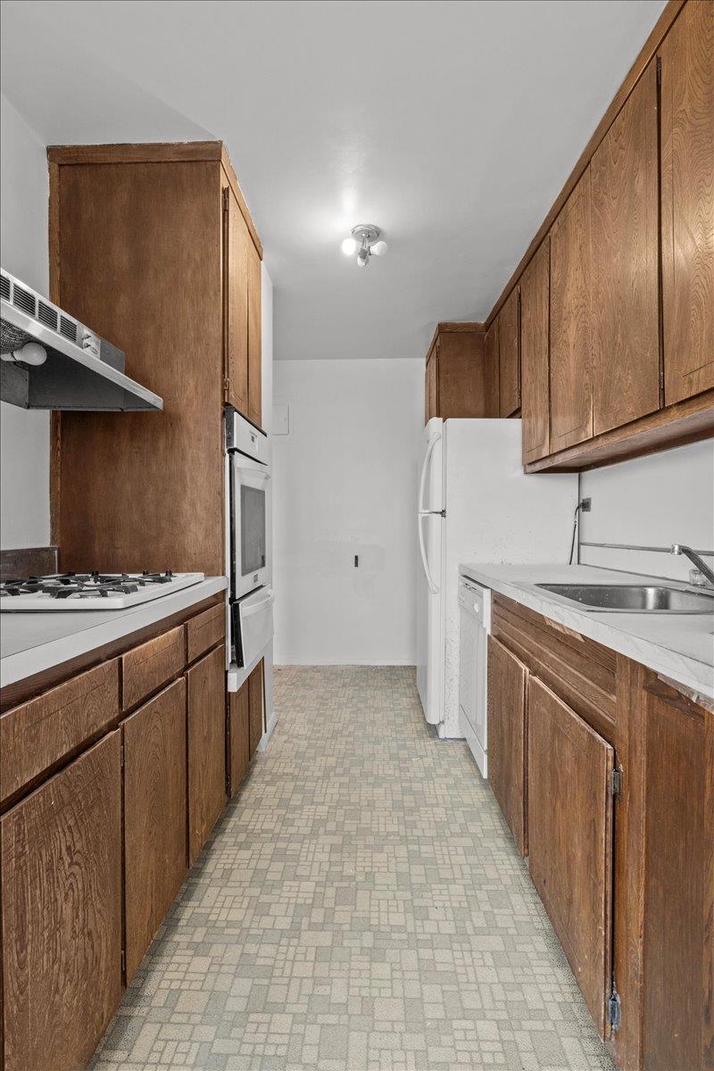 555 Kappock Street #7T, Bronx, New York image 12
