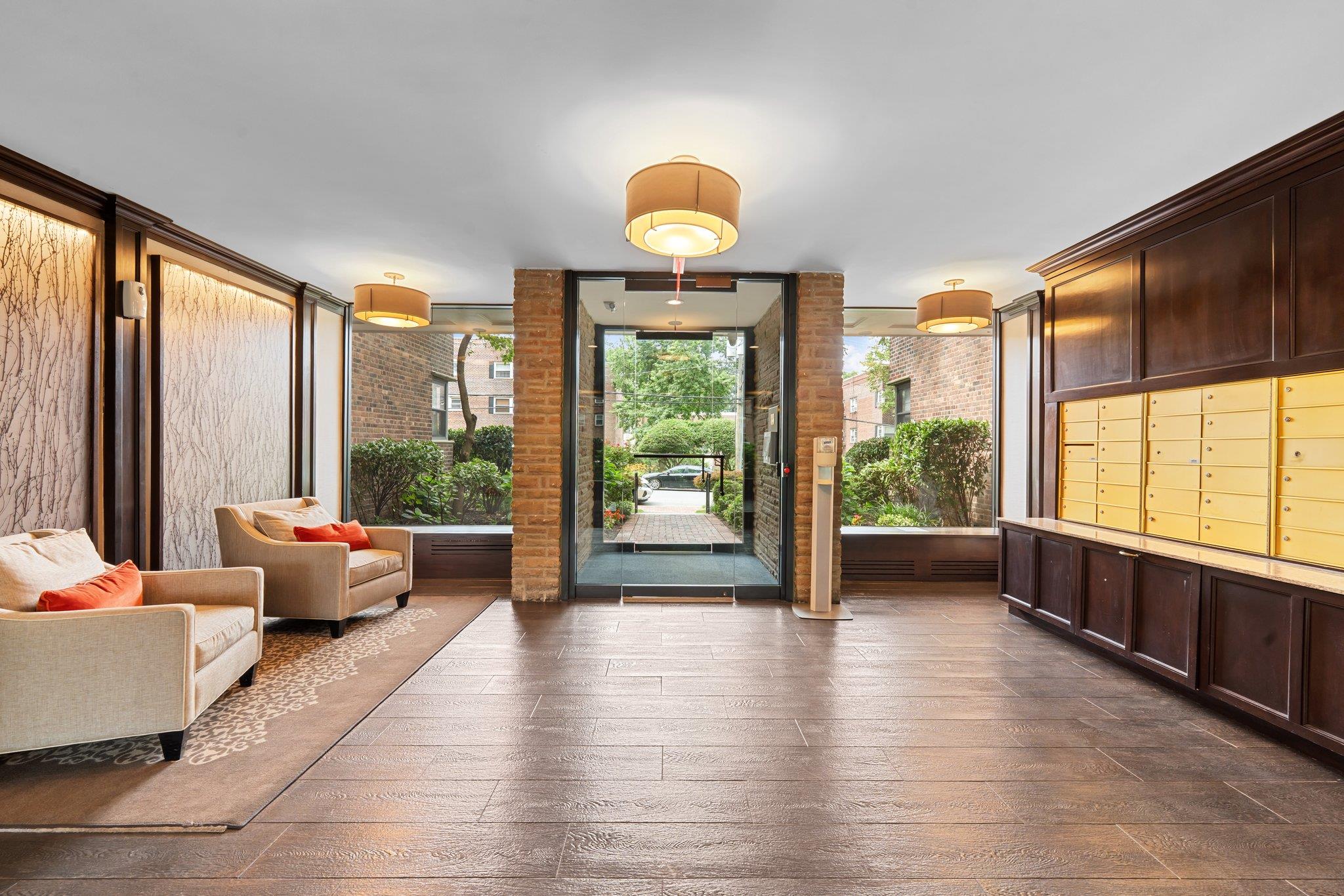 35 Knightsbridge Road Road 1G