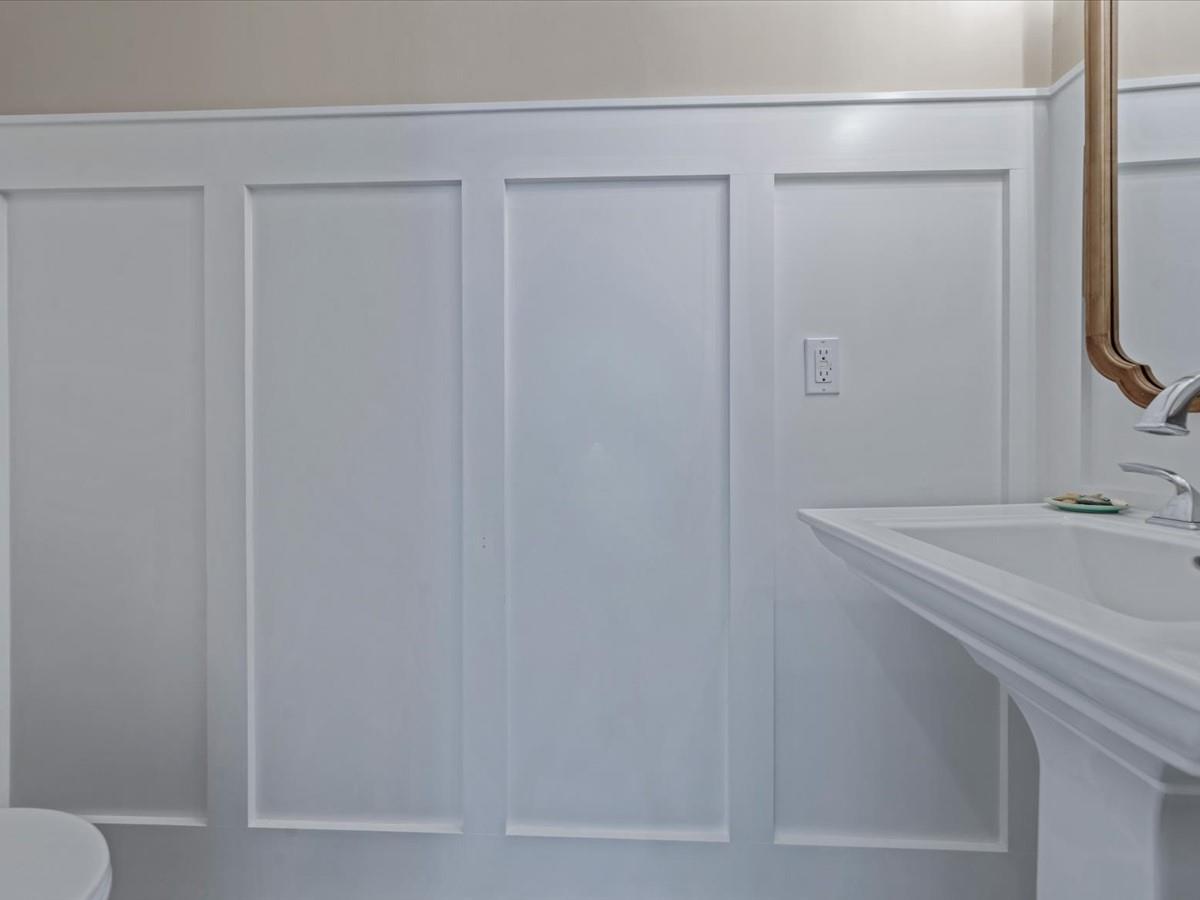 17 Irving Drive, Woodbury, New York image 14