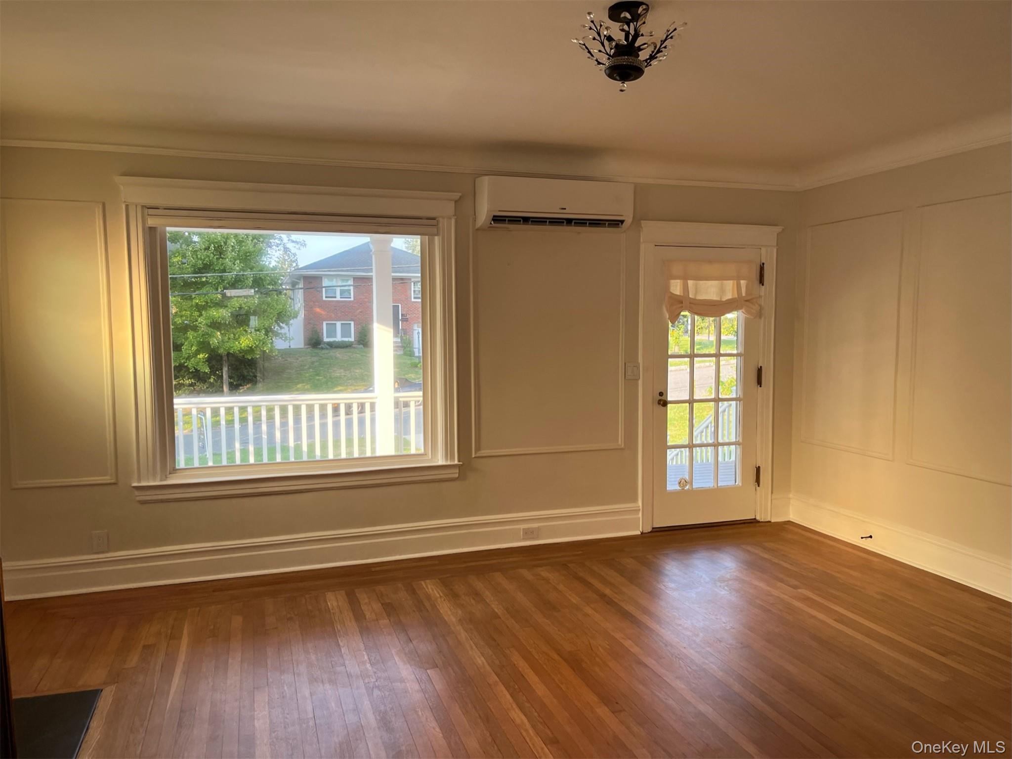 36 Grand Boulevard 1