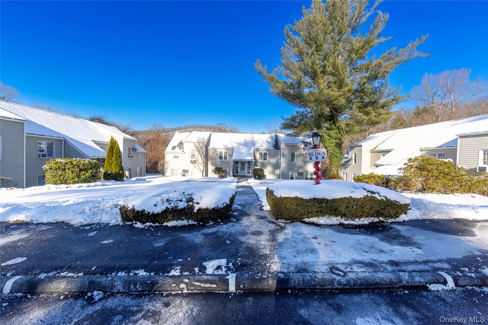 502 Holly Stream Court