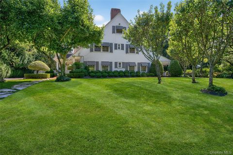 42 Clocktower Lane Old Westbury NY 11568