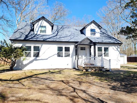 62 Forrest Avenue Shirley NY 11967