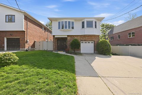 47-18 Glenwood Street, Little Neck, NY 11362 - MLS#: 996559