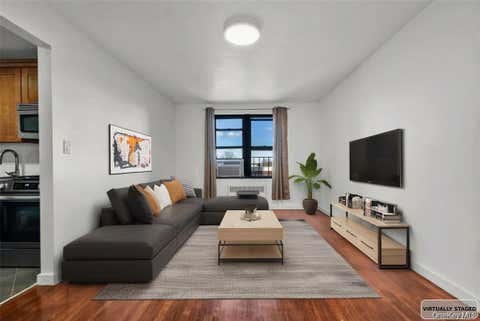 Homes For Sale - 150-29 72nd Road #4H<br/> Flushing, NY 11367