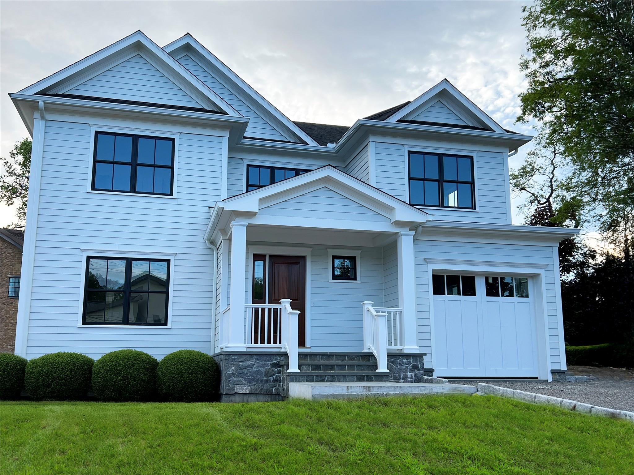 Sand Street, Rye, New York - 5 Bedrooms  
5 Bathrooms  
9 Rooms - 