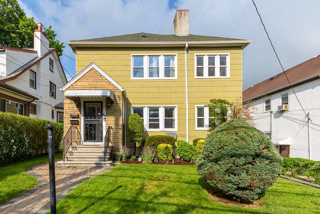 Property for Sale at N Columbus Avenue, Mount Vernon, New York - Bedrooms: 8 
Bathrooms: 3  - $899,000