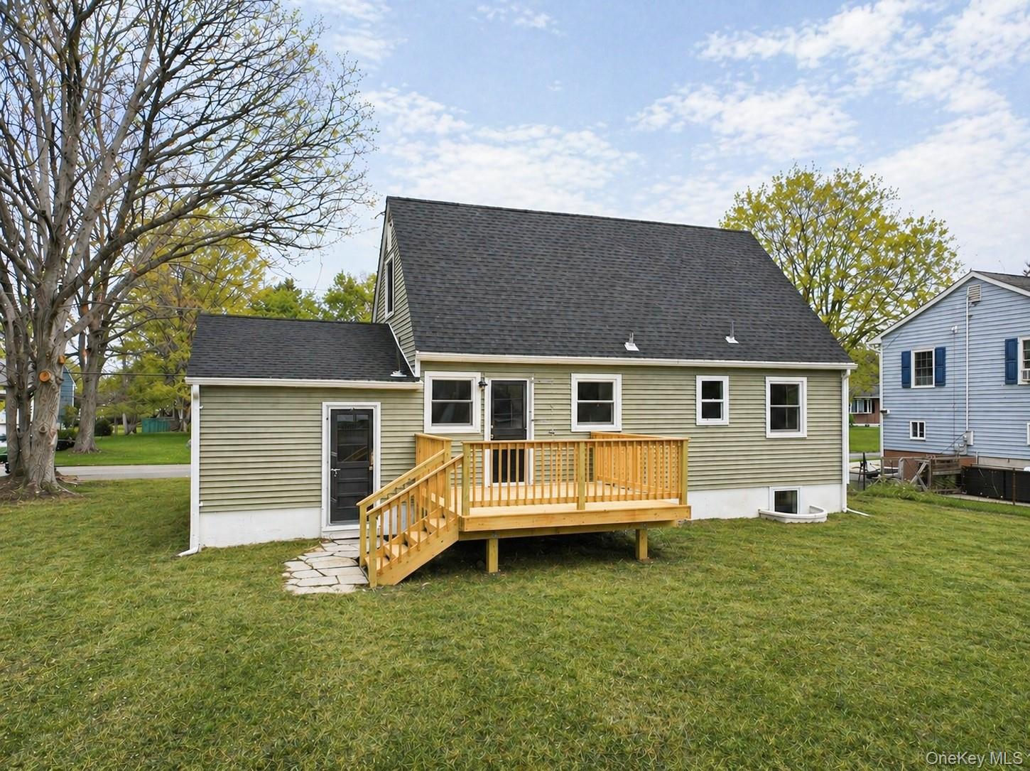 16 Brewster Drive