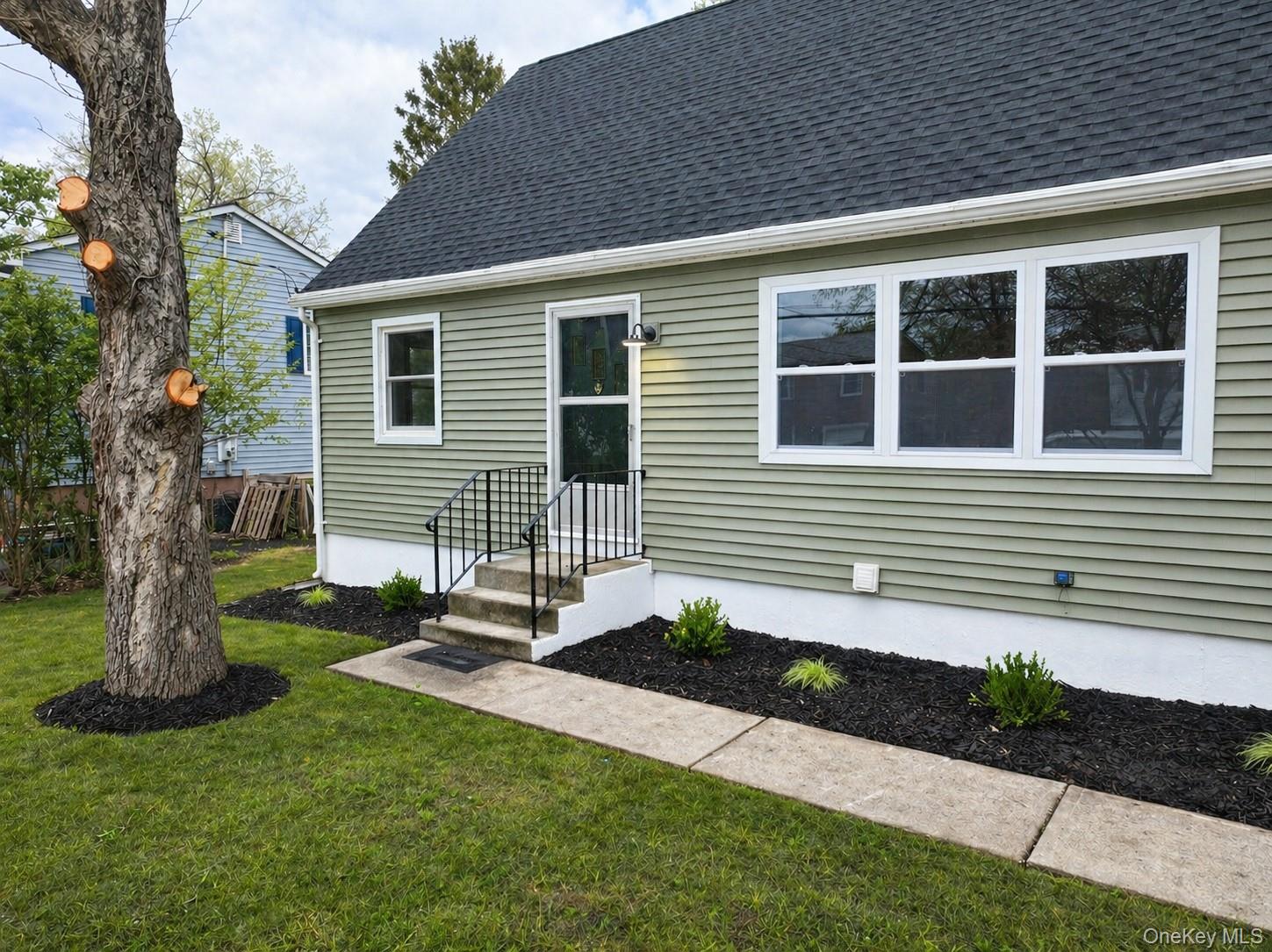 16 Brewster Drive