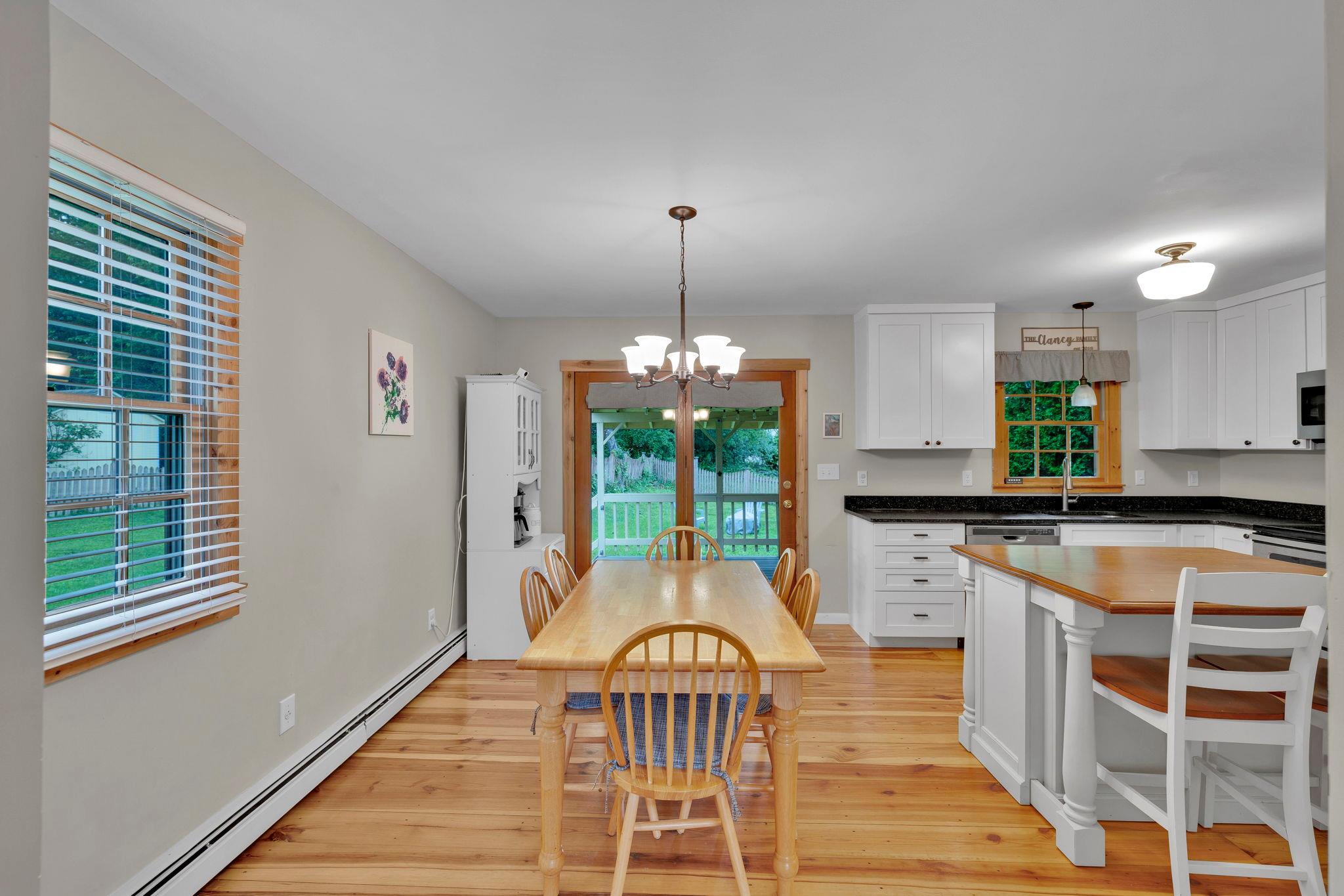 13 Hidden View Drive, Walden, New York image 6