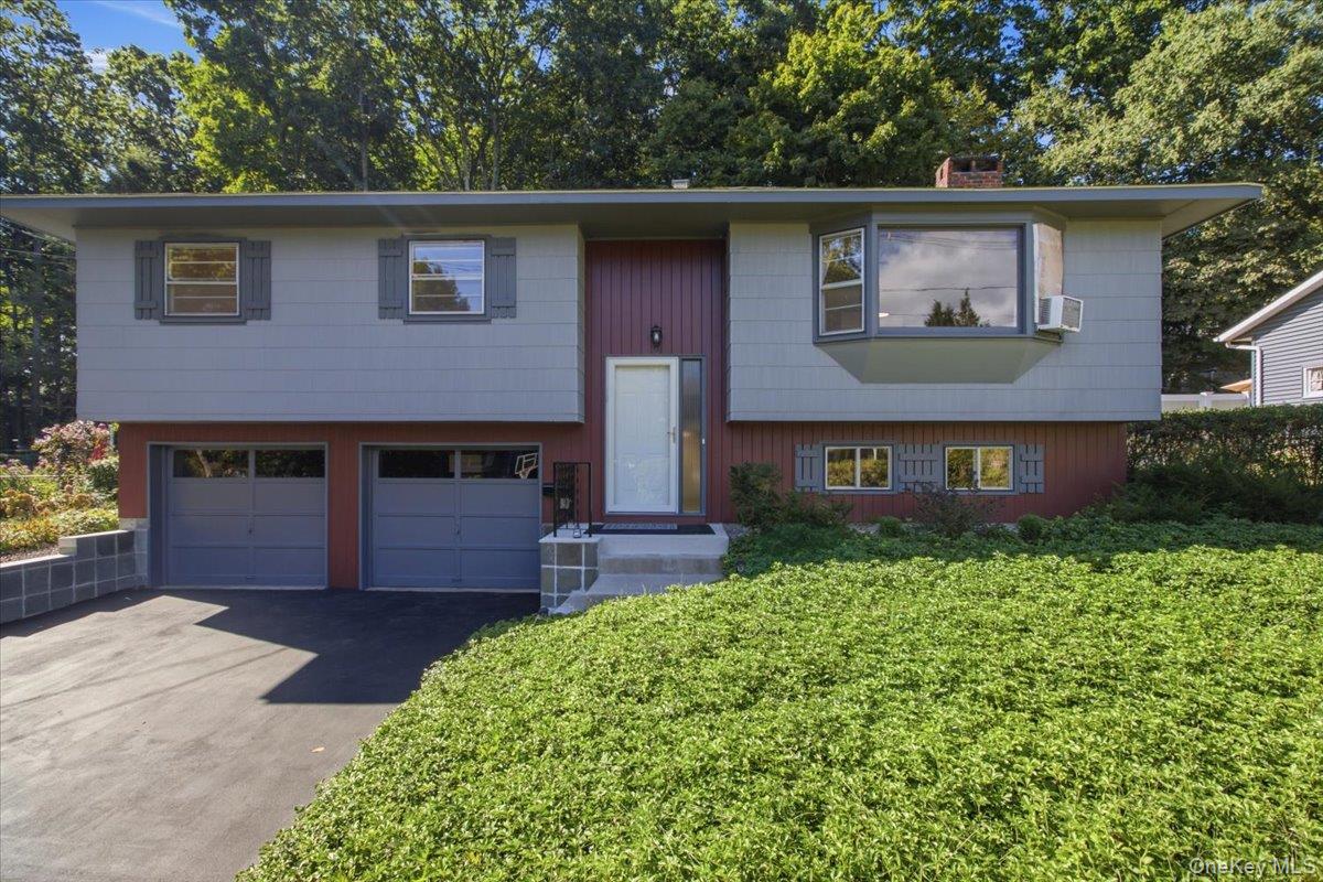 66 Lamb Avenue