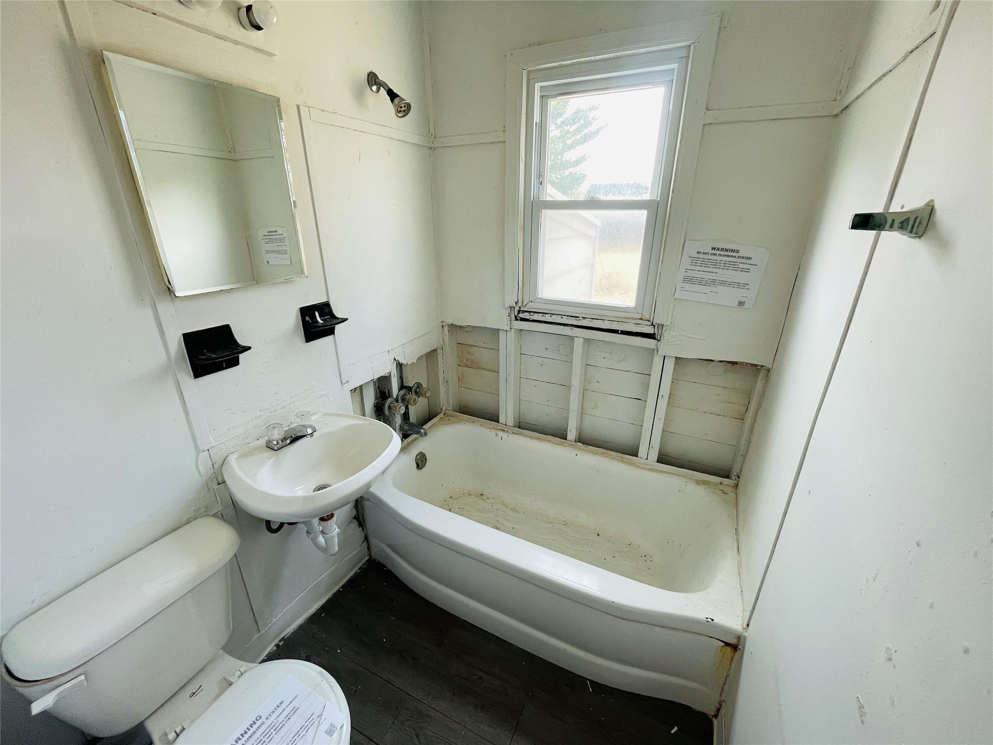 20 Hounslow Road, Shirley, New York image 5
