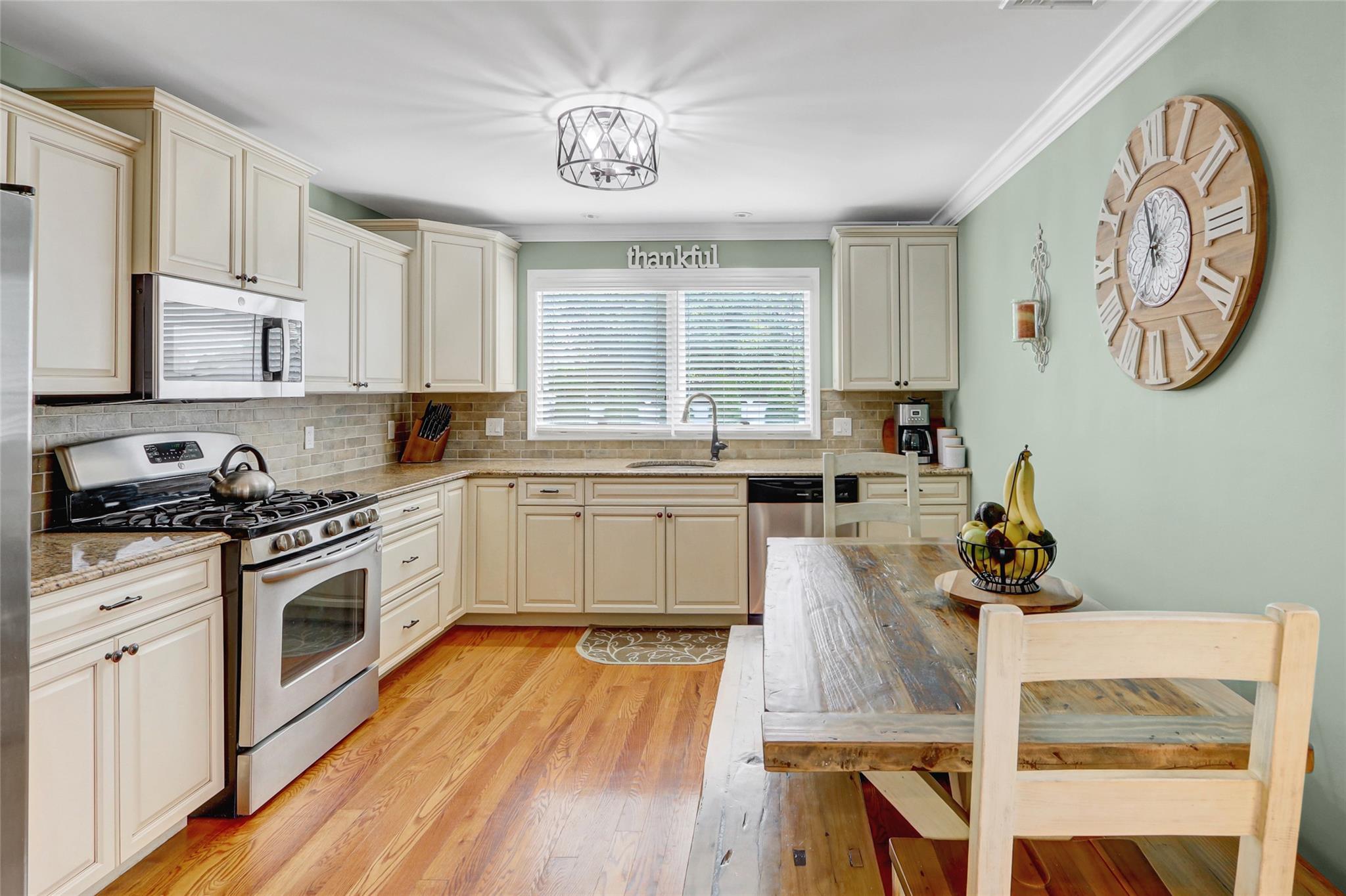 224 Biltmore Boulevard, Massapequa, New York image 7