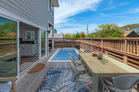 Homes For Rent - 274 Cottage Walk<br/> Suffolk County, Ocean Beach, NY 11770
