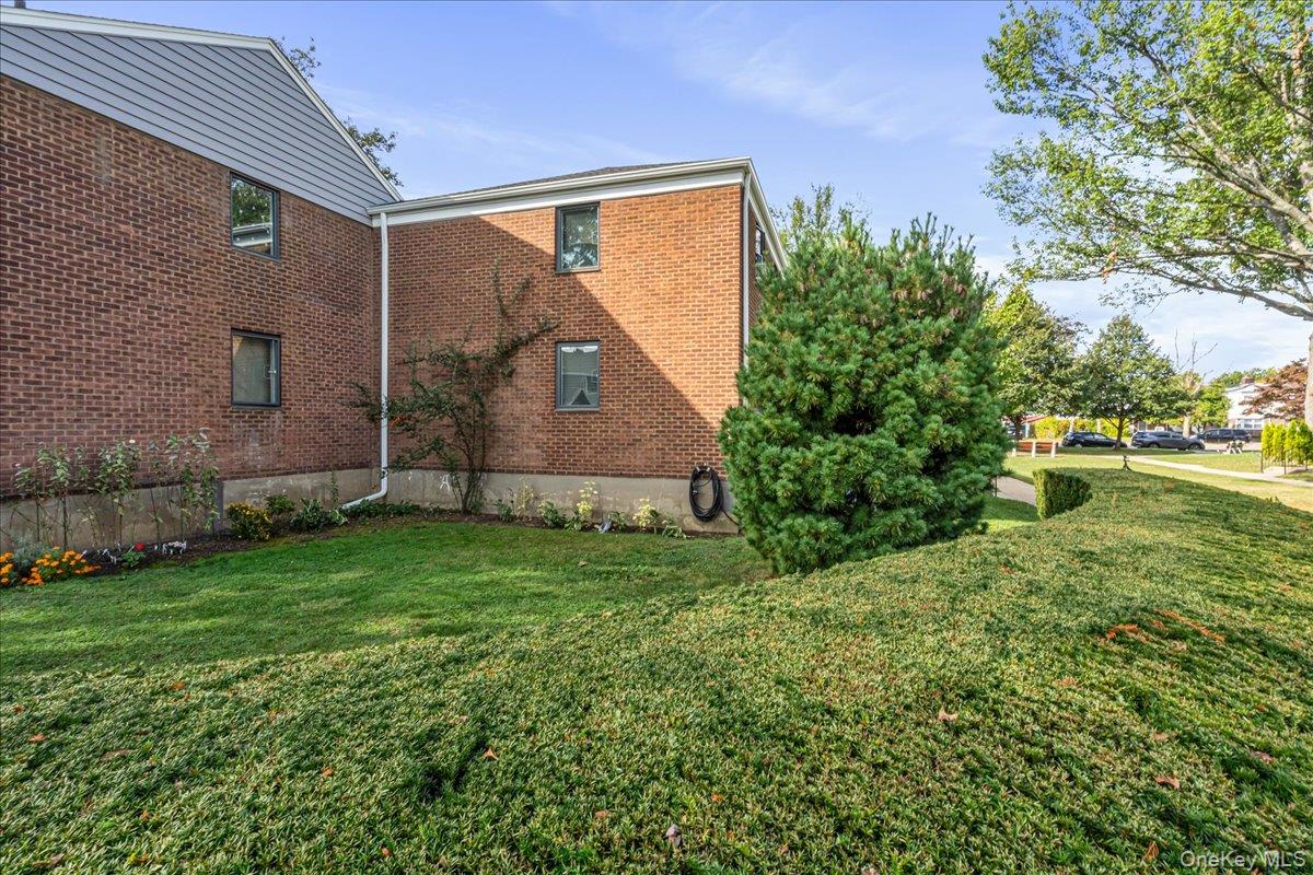 68-77 Bell Boulevard 2