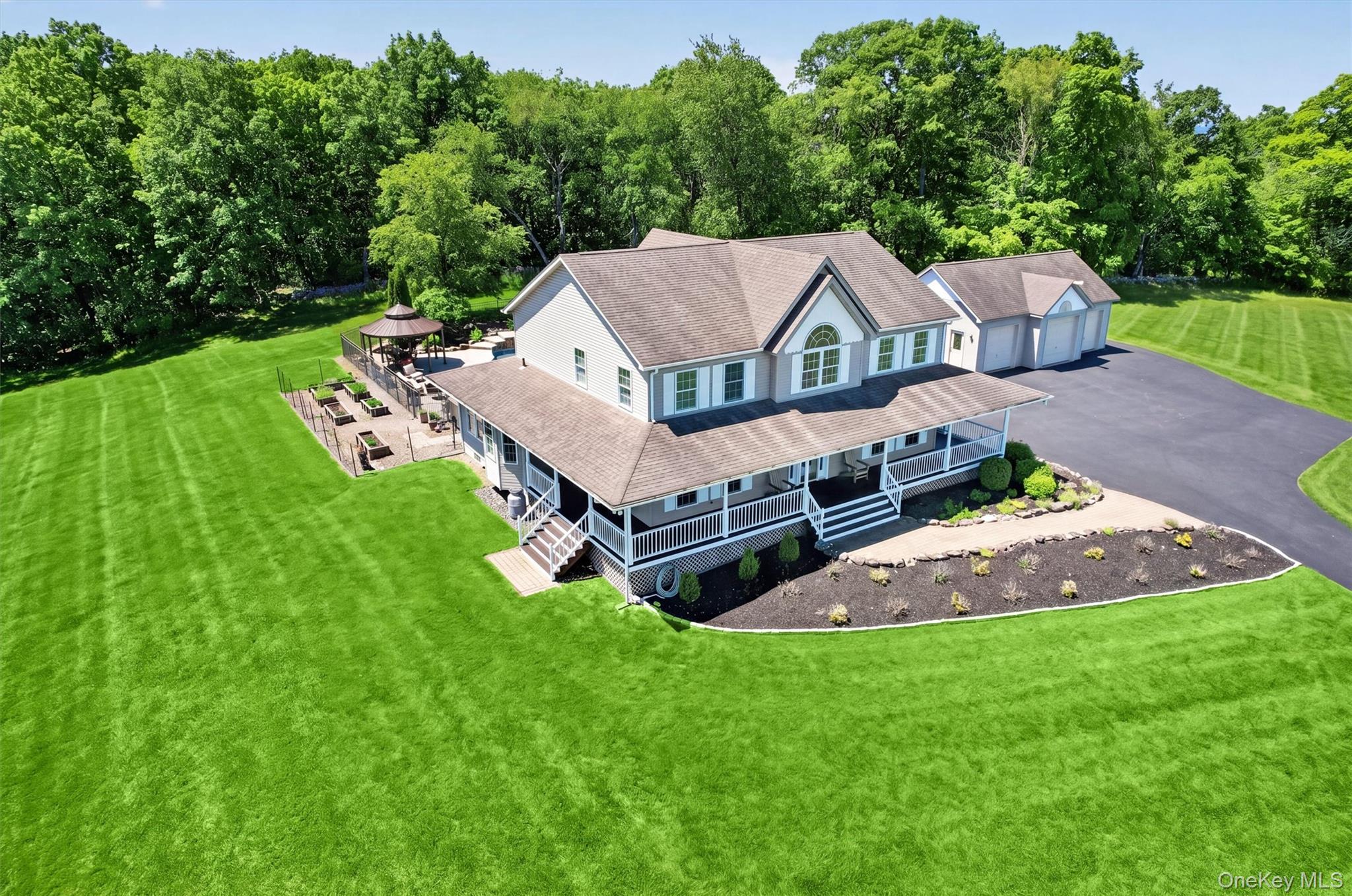 954 Ridgebury Road
