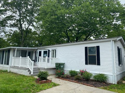 1800 Osborne Avenue Unit 14E, Riverhead, NY 11901 - MLS#: 869241