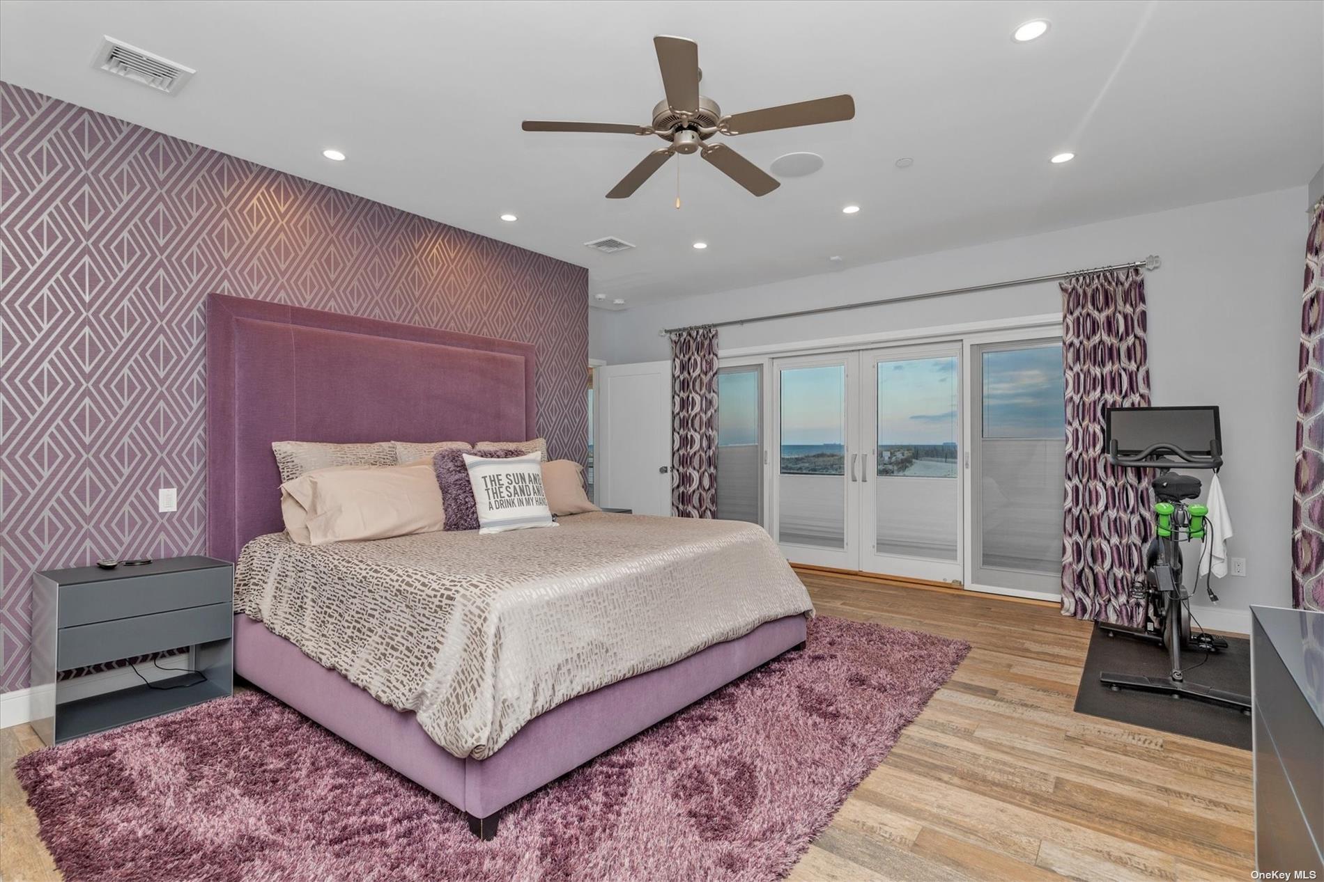 26 Mohawk Avenue, East Atlantic Beach, New York image 16