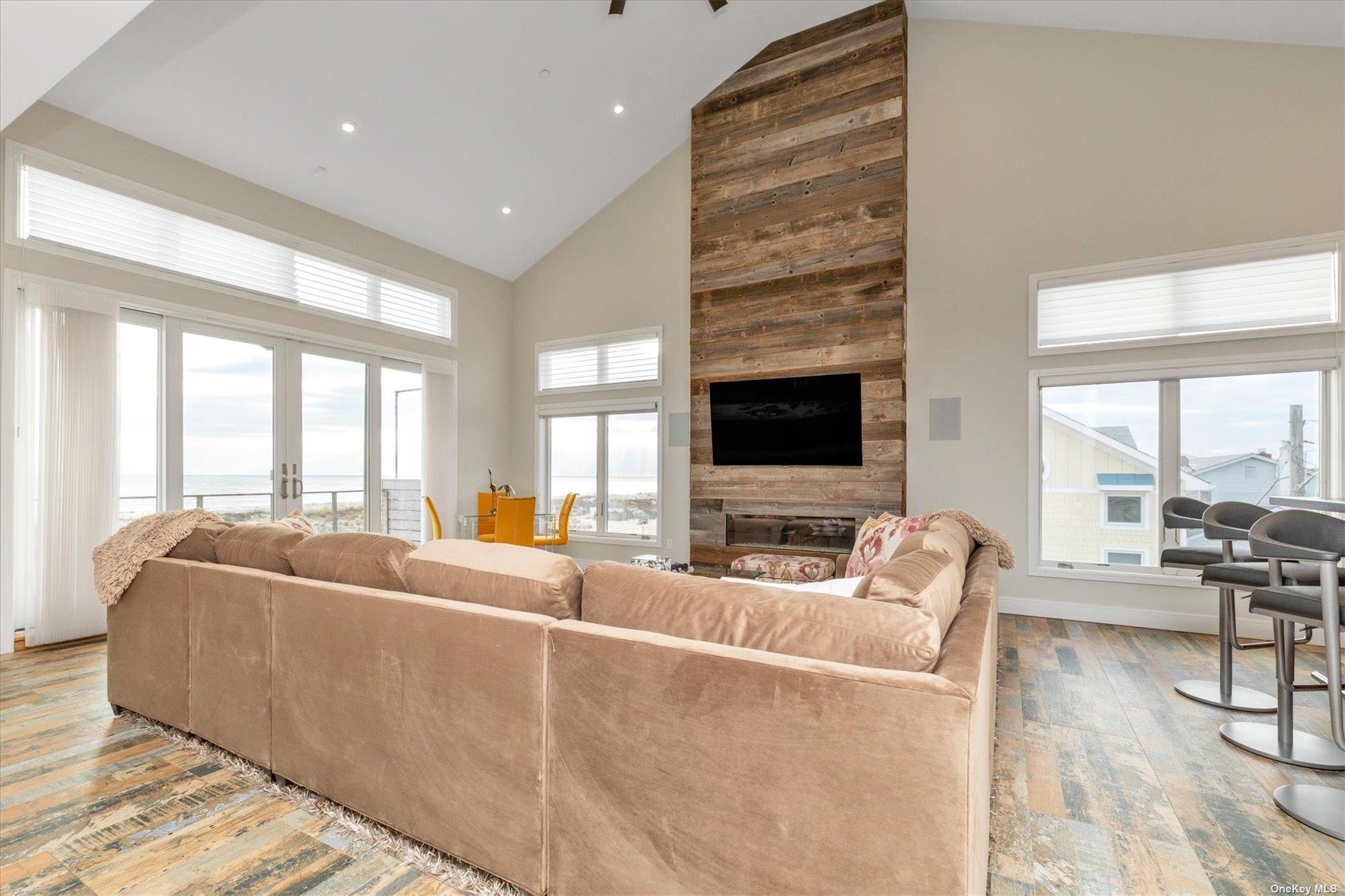 26 Mohawk Avenue, East Atlantic Beach, New York image 9