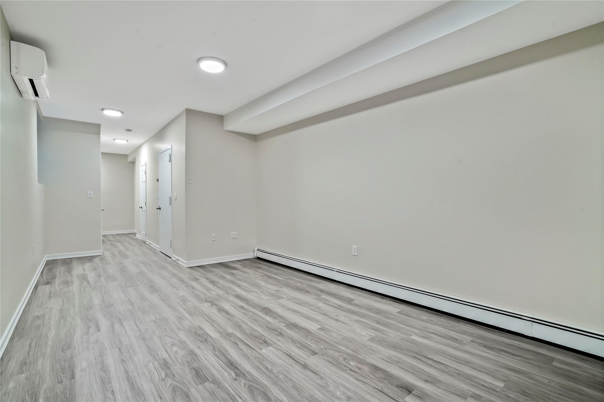 69-23 62 Drive, Middle Village, New York image 21