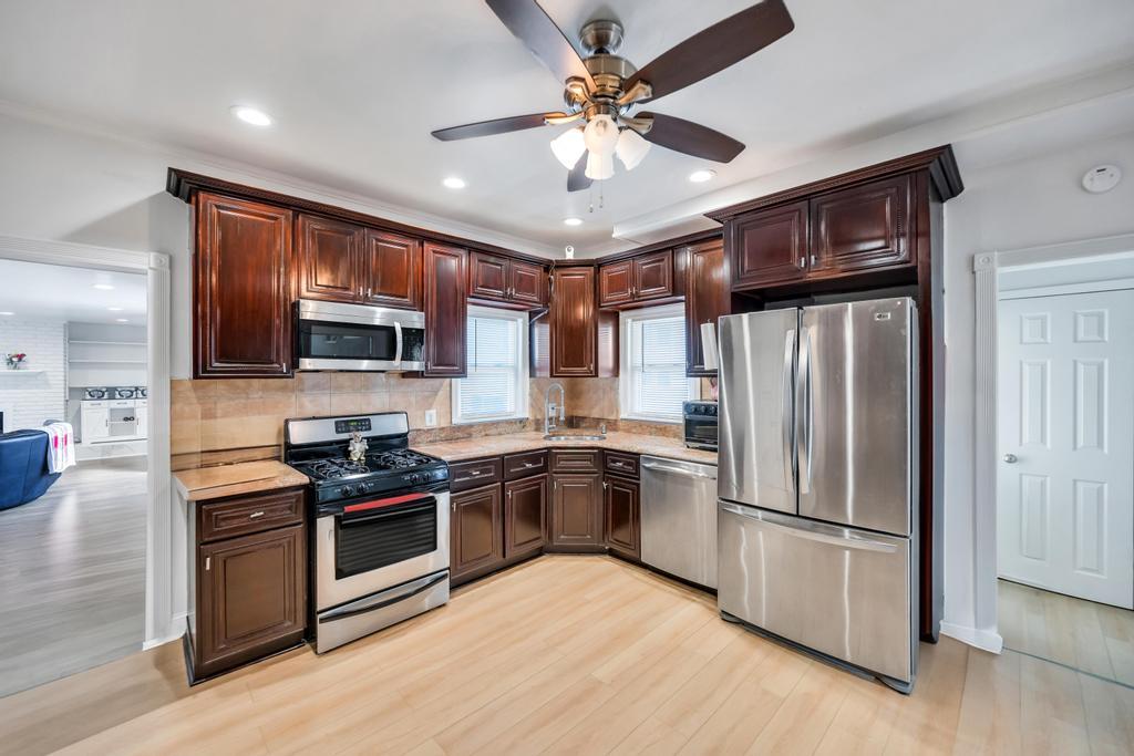 209 Central Avenue, Bethpage, New York image 6