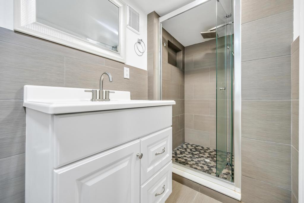 209 Central Avenue, Bethpage, New York image 24