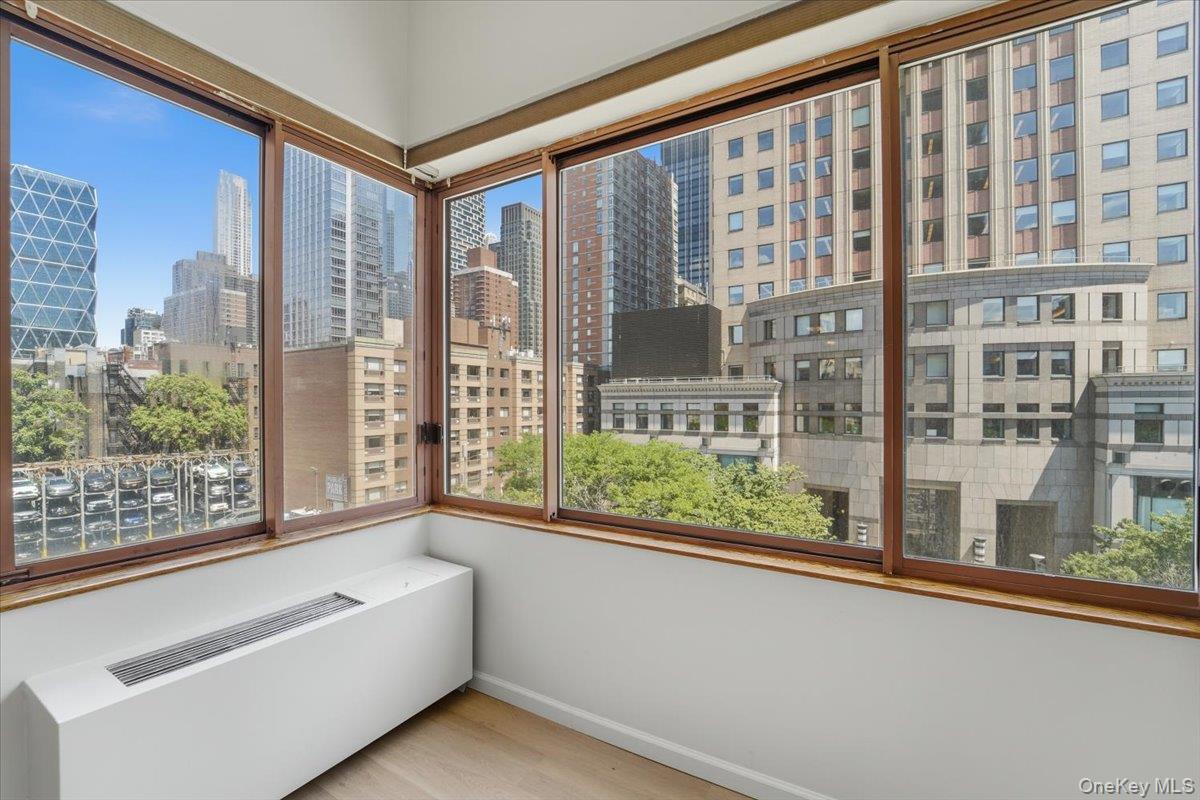 350 W 50th Street 6N