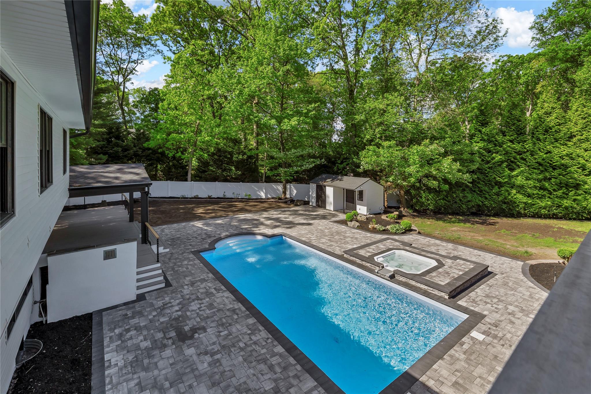 38 Cottontail Road, Melville, New York image 36