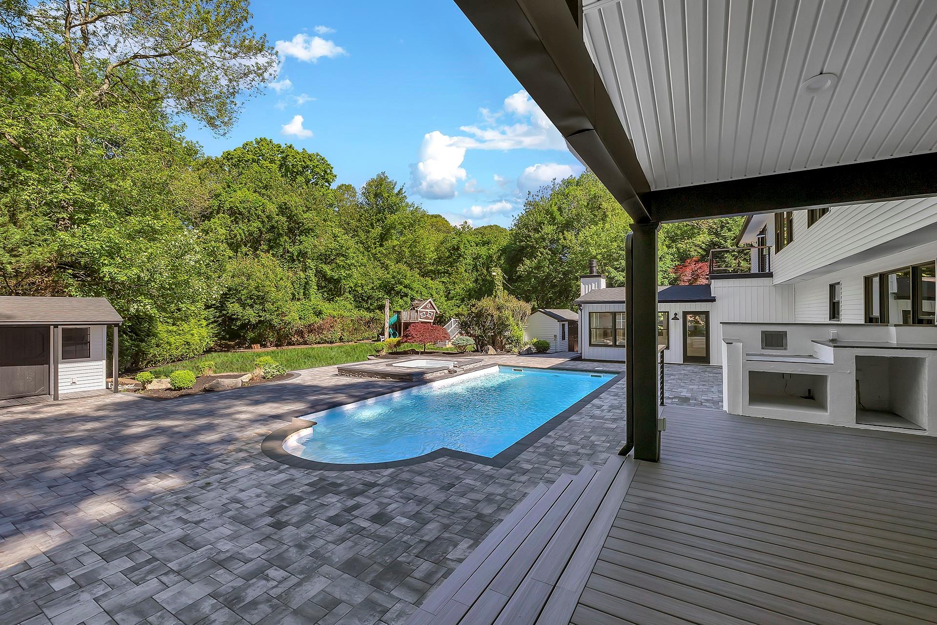 38 Cottontail Road, Melville, New York image 7