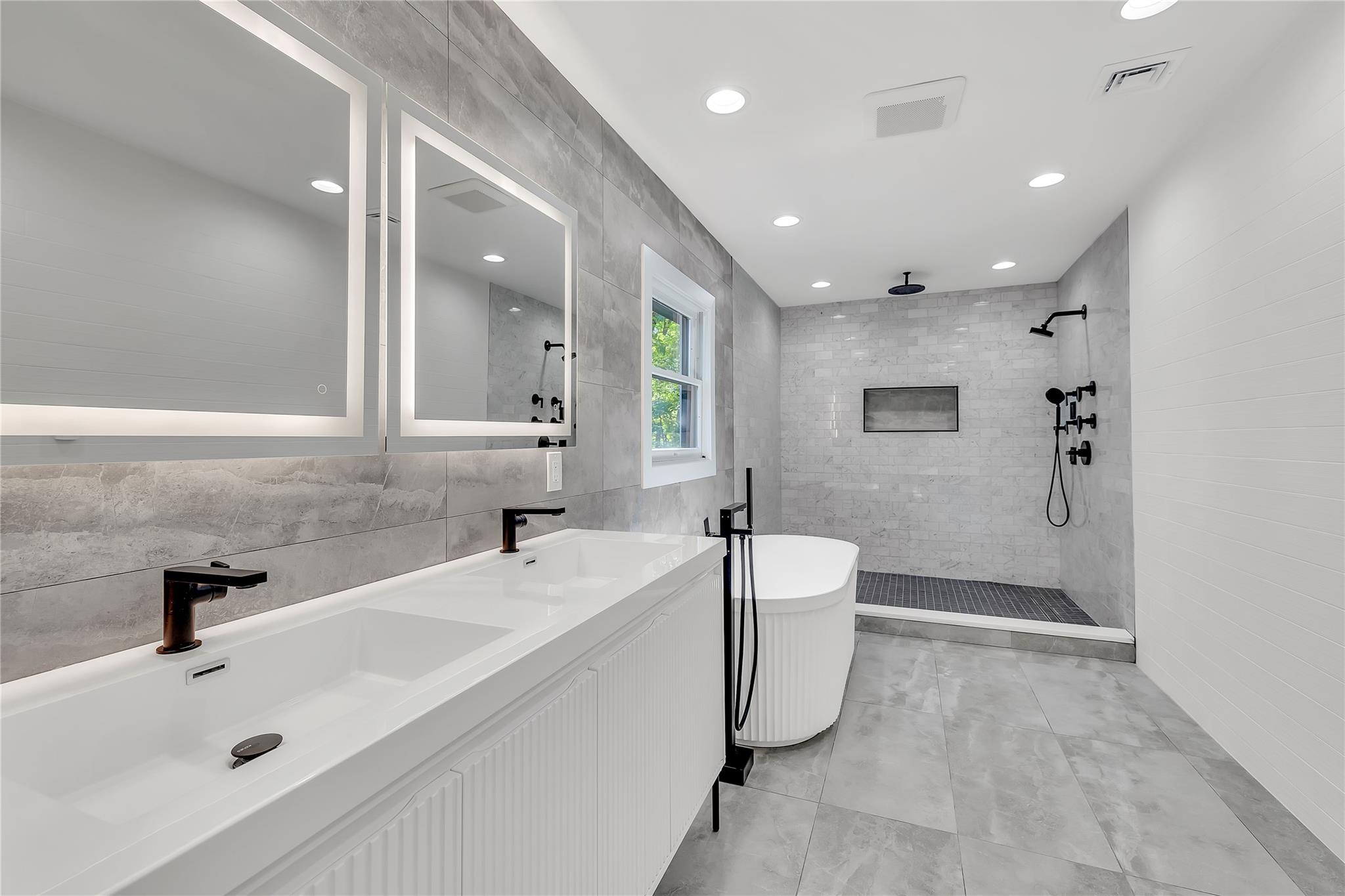 38 Cottontail Road, Melville, New York image 37