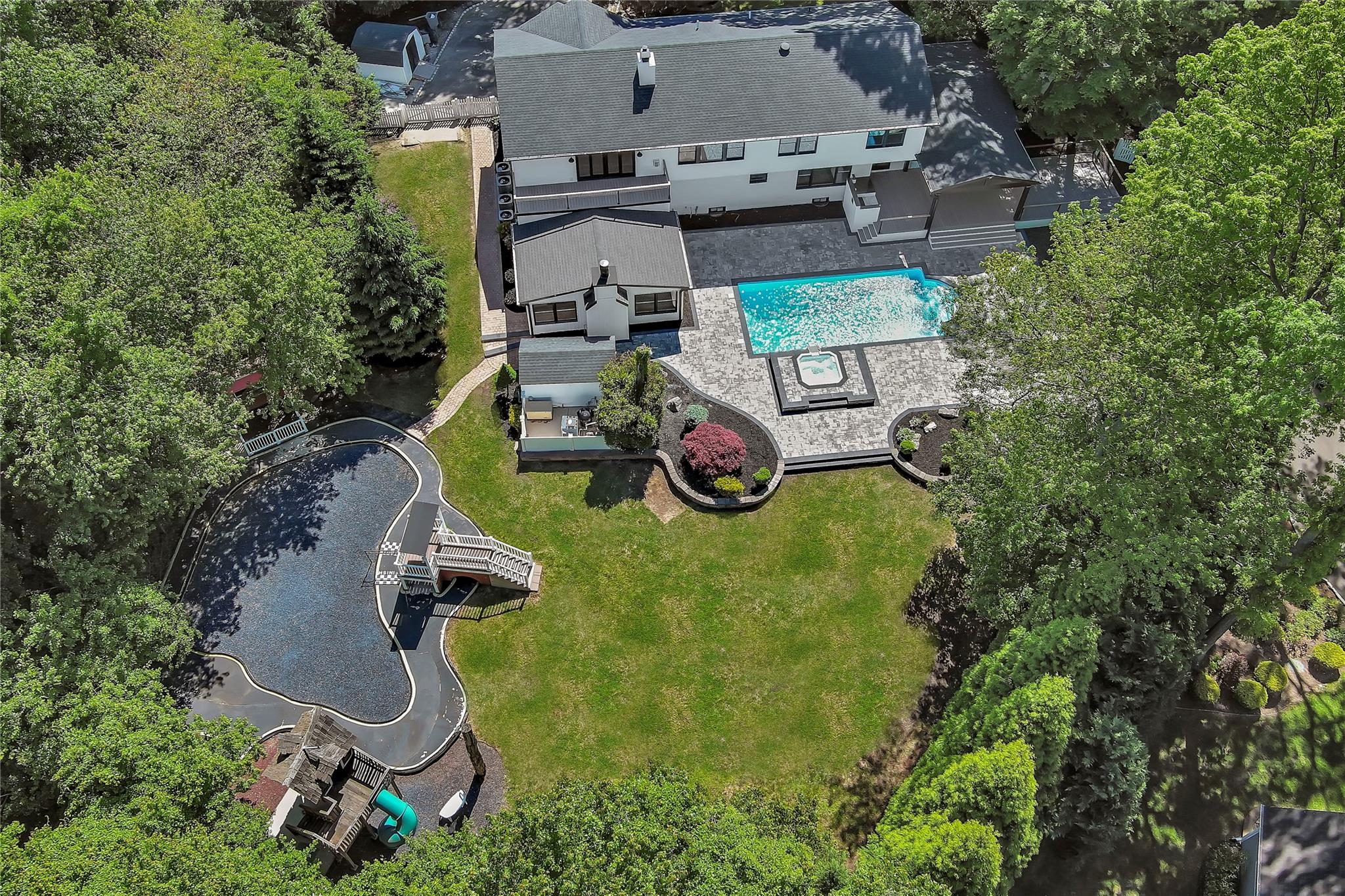 38 Cottontail Road, Melville, New York image 44