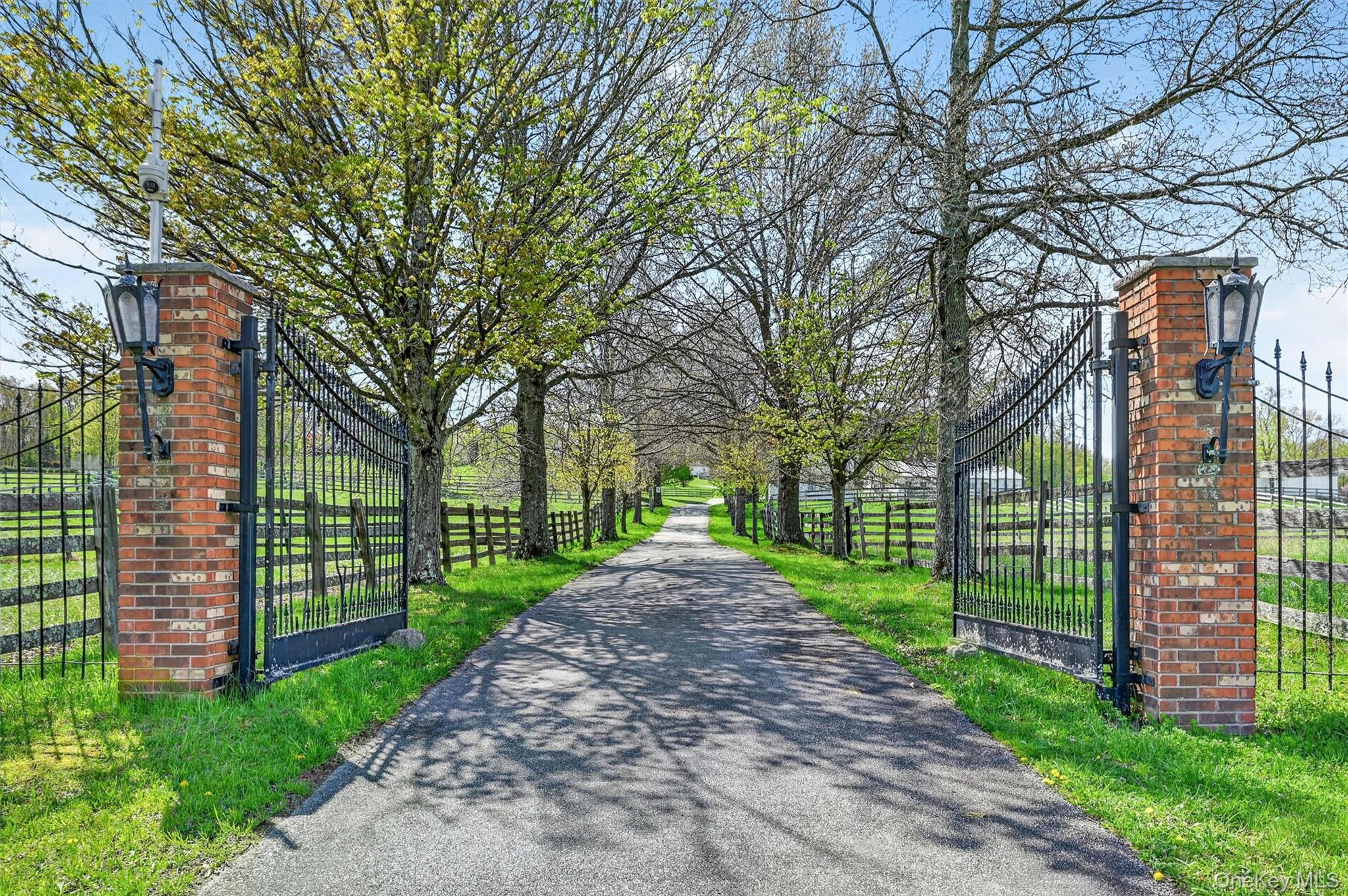 285 Hill Road