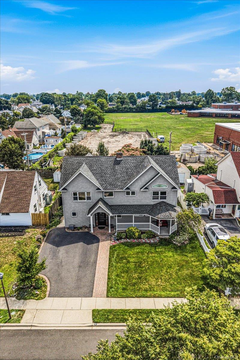 63 Kingfisher Road