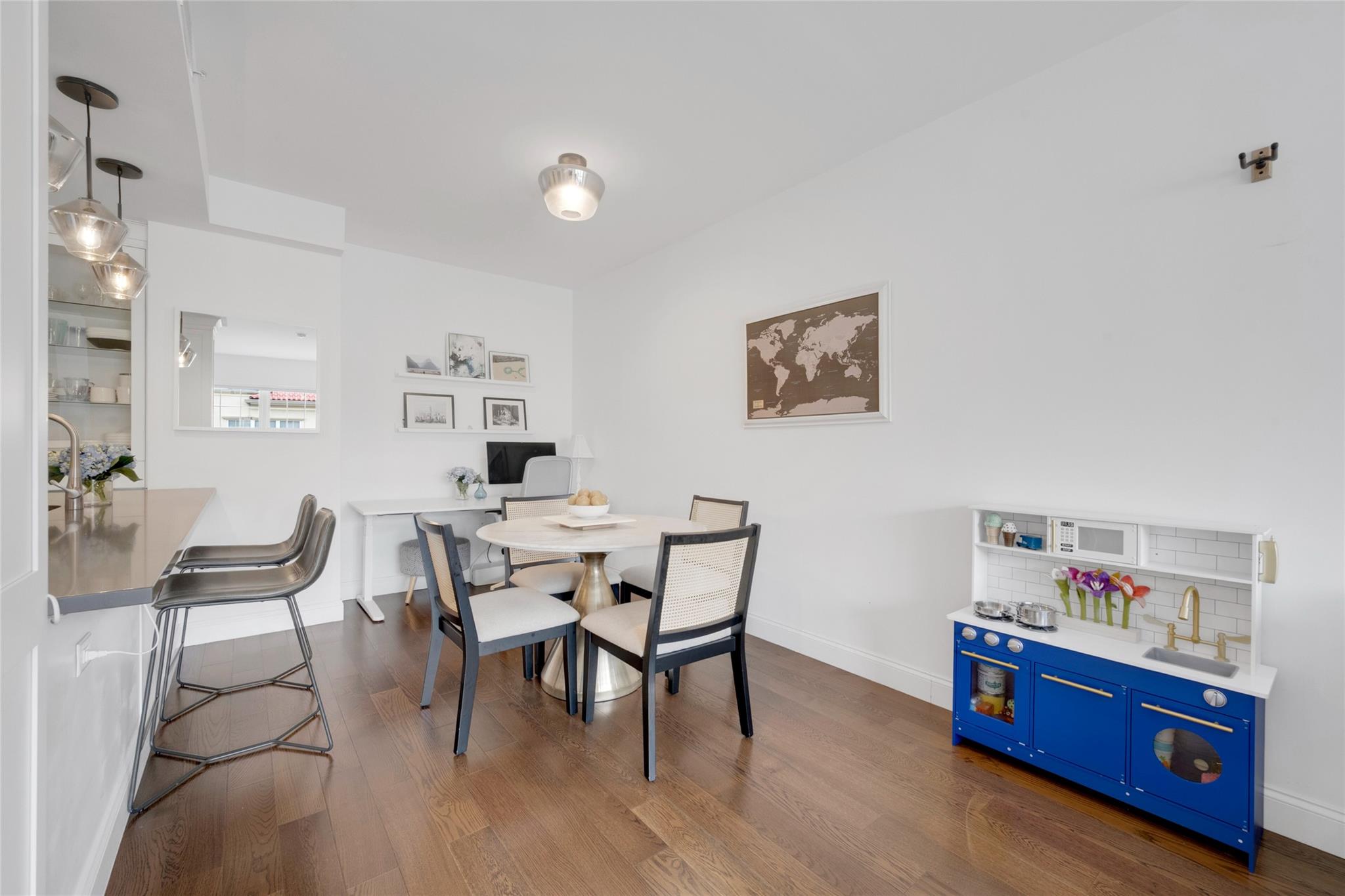 10 Byron Place Pl #PH805, Larchmont, New York image 13