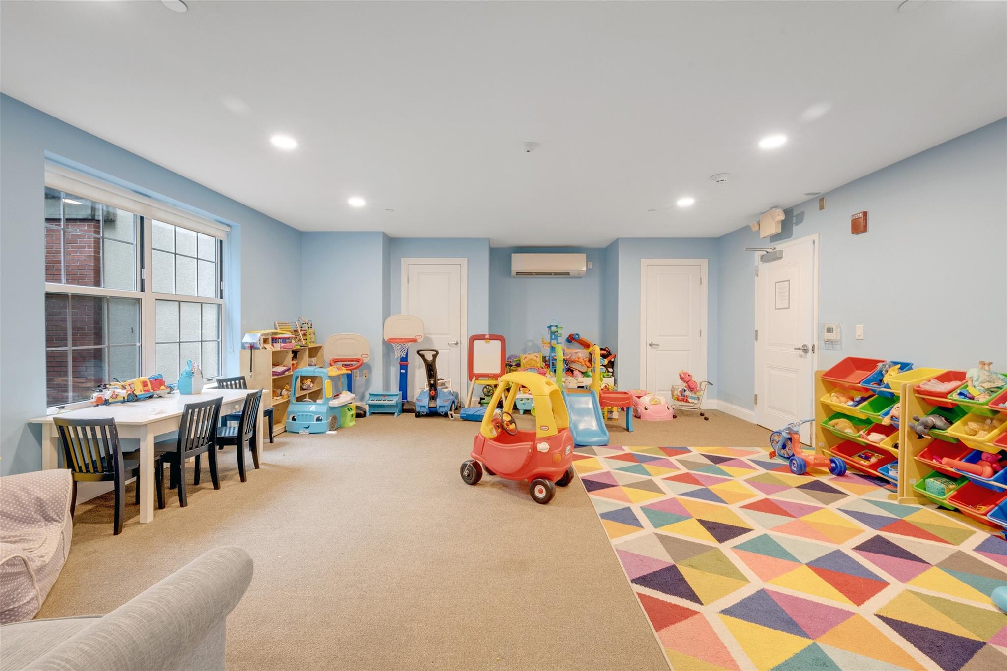 10 Byron Place Pl #PH805, Larchmont, New York image 21