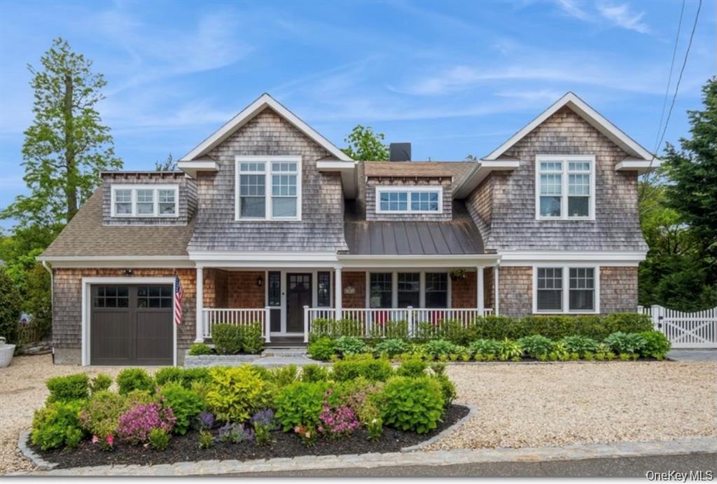 Photo of 8 Hilltop Drive, Bayville, NY 11709 (MLS # 1026599)