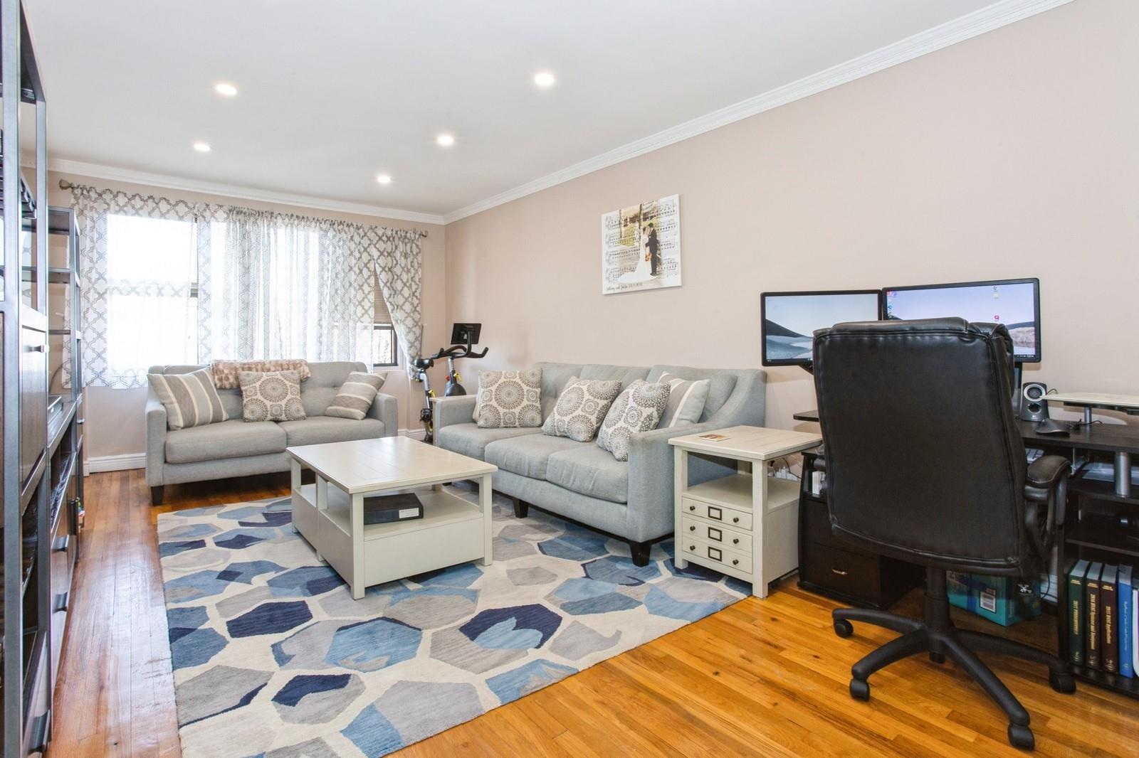 320 Atlantic Avenue #E11, East Rockaway, New York image 2