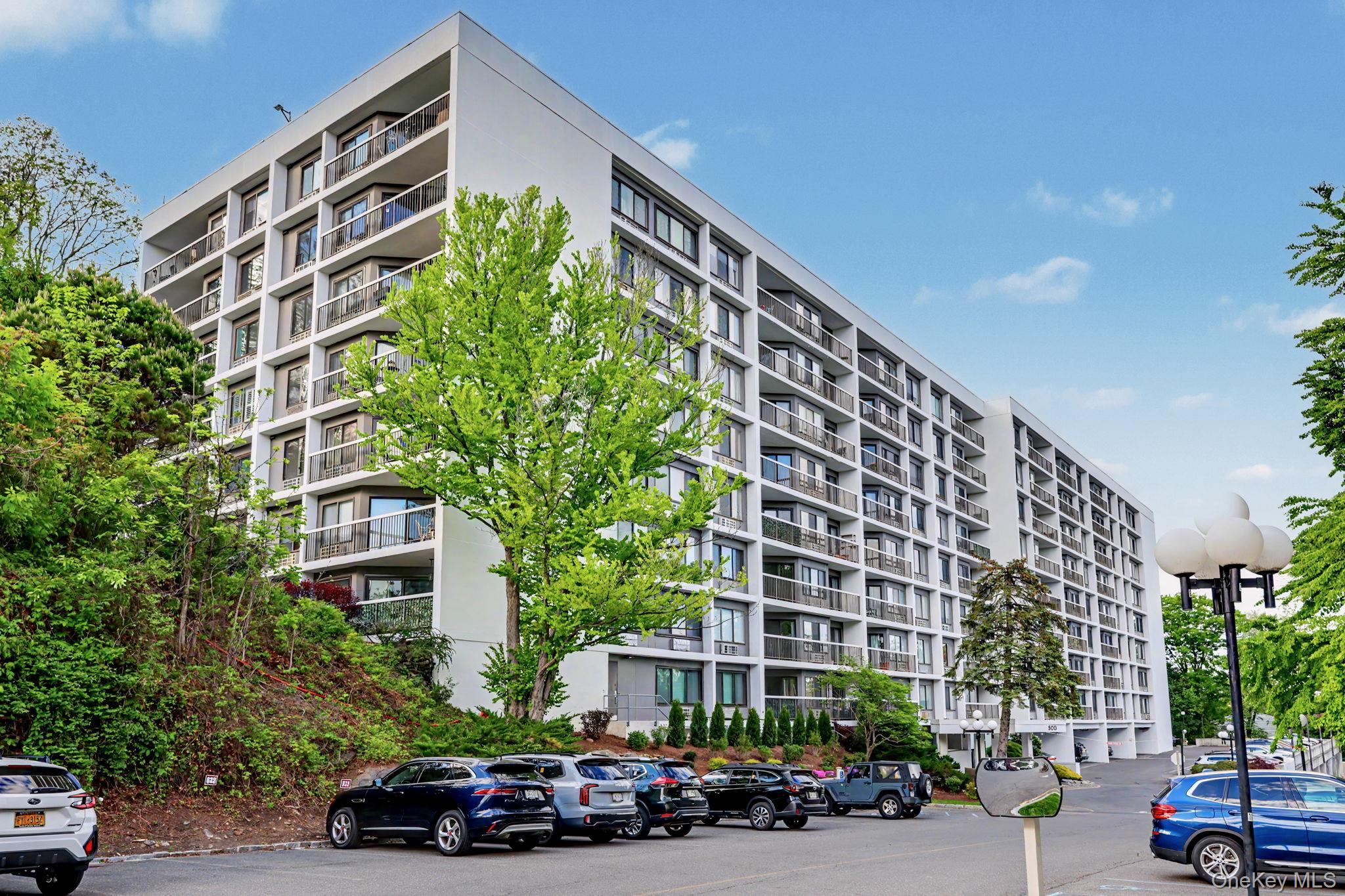500 High Point Drive 810
